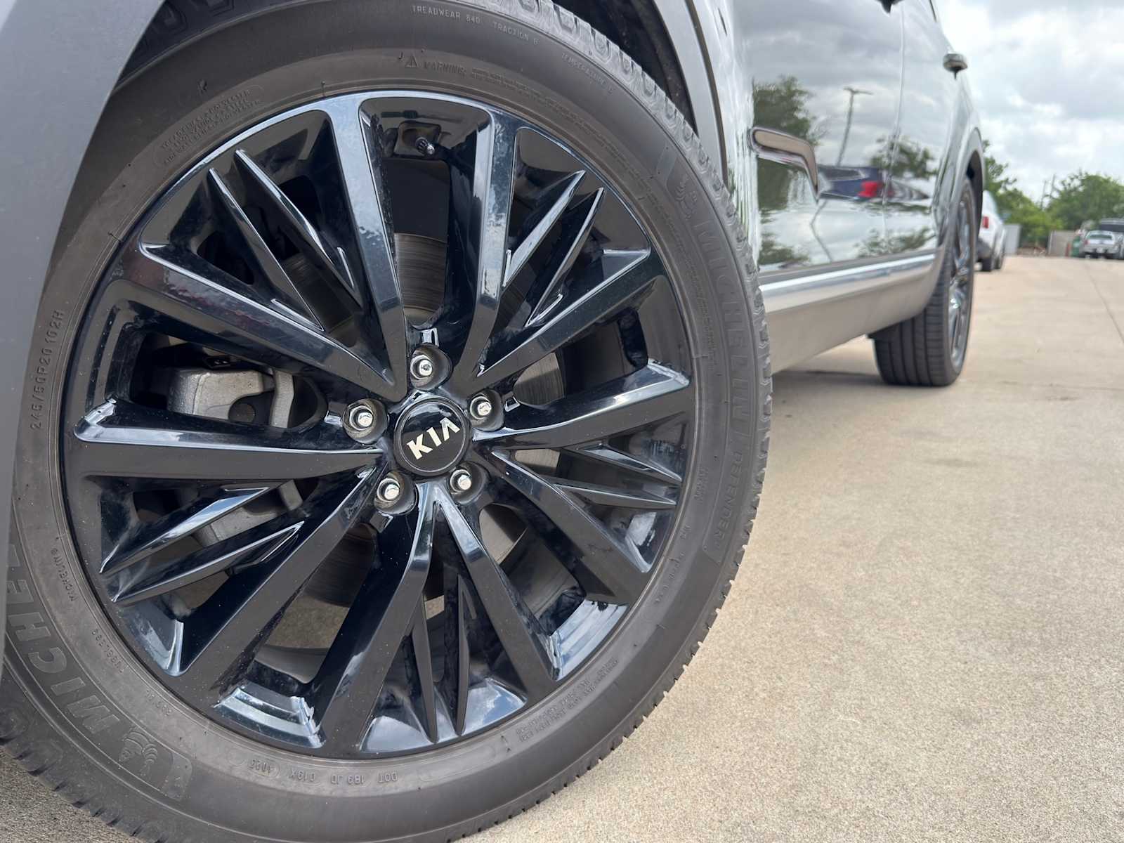 Thumbnail: 2020 Kia Telluride - 4