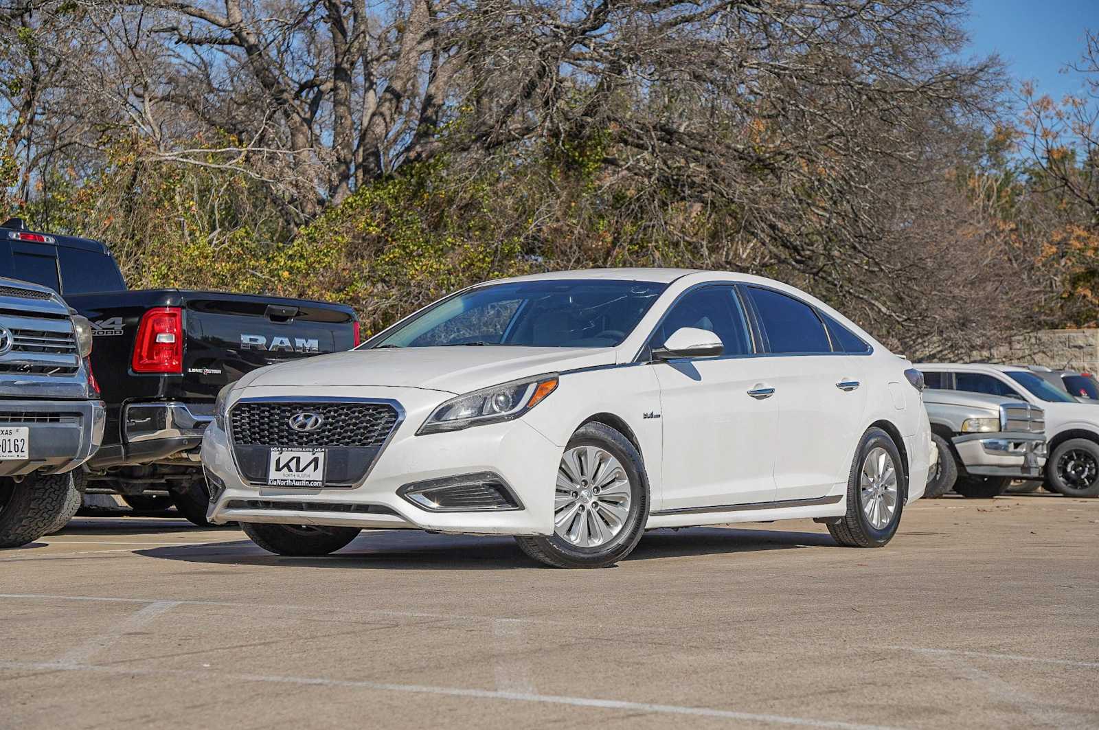 Thumbnail: 2017 Hyundai Sonata - 1