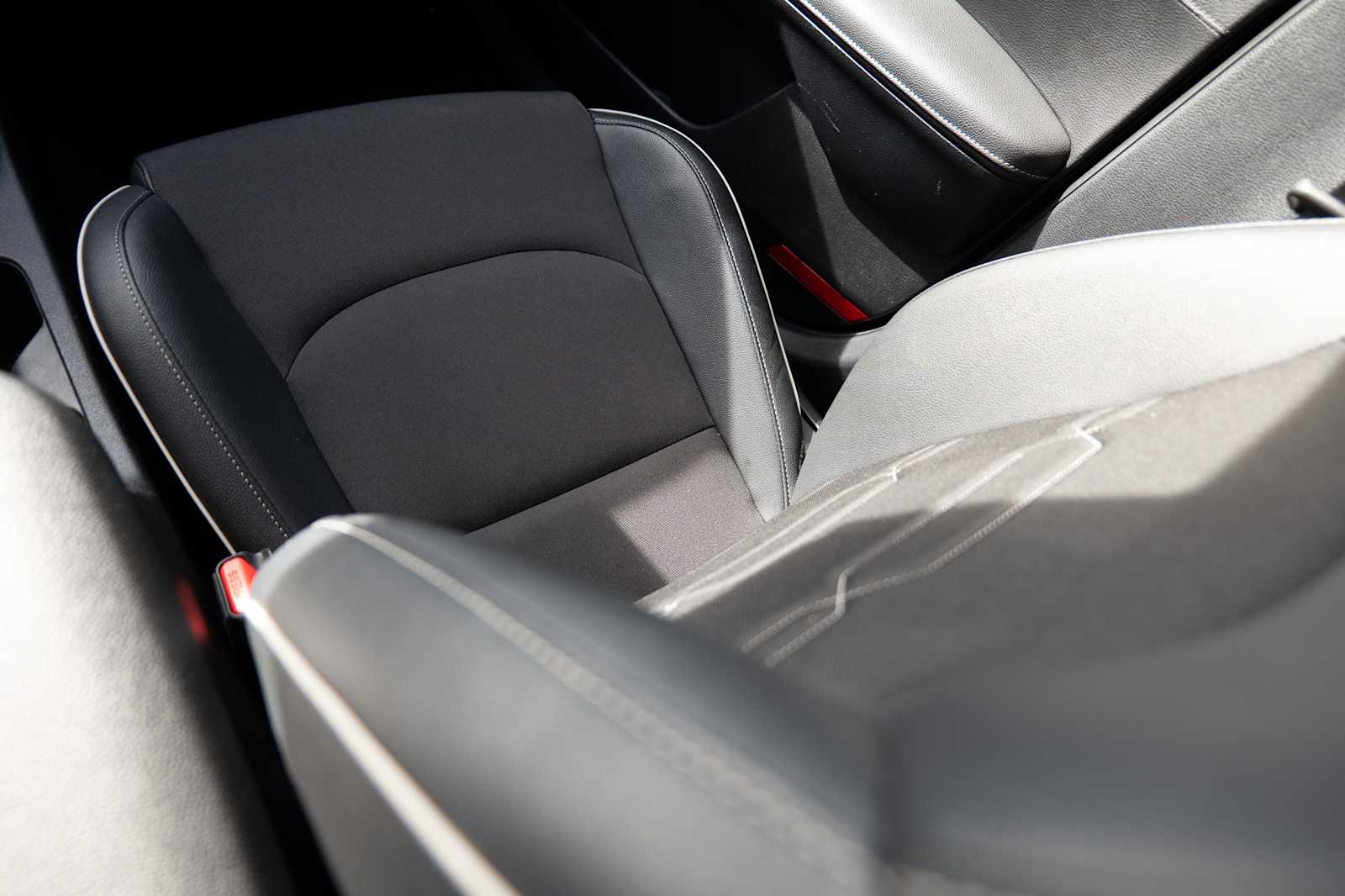 Thumbnail: 2024 Kia Forte - 28