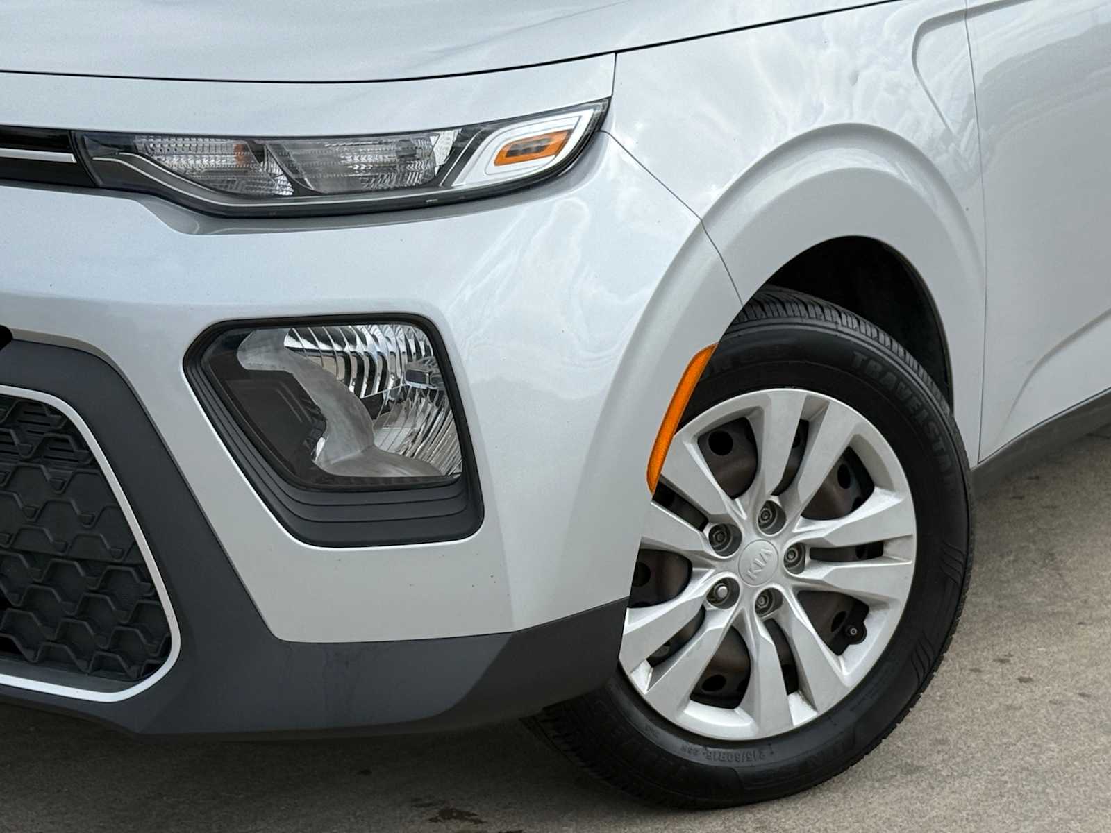 Thumbnail: 2020 Kia Soul - 2