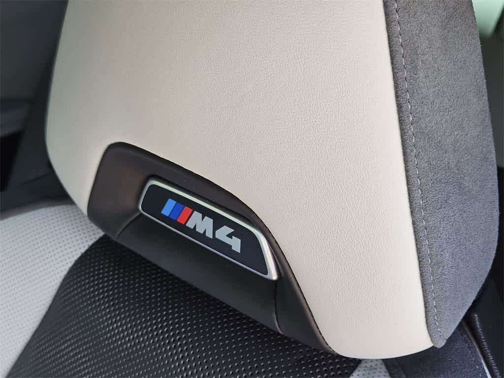 Thumbnail: 2022 BMW M4 - 12