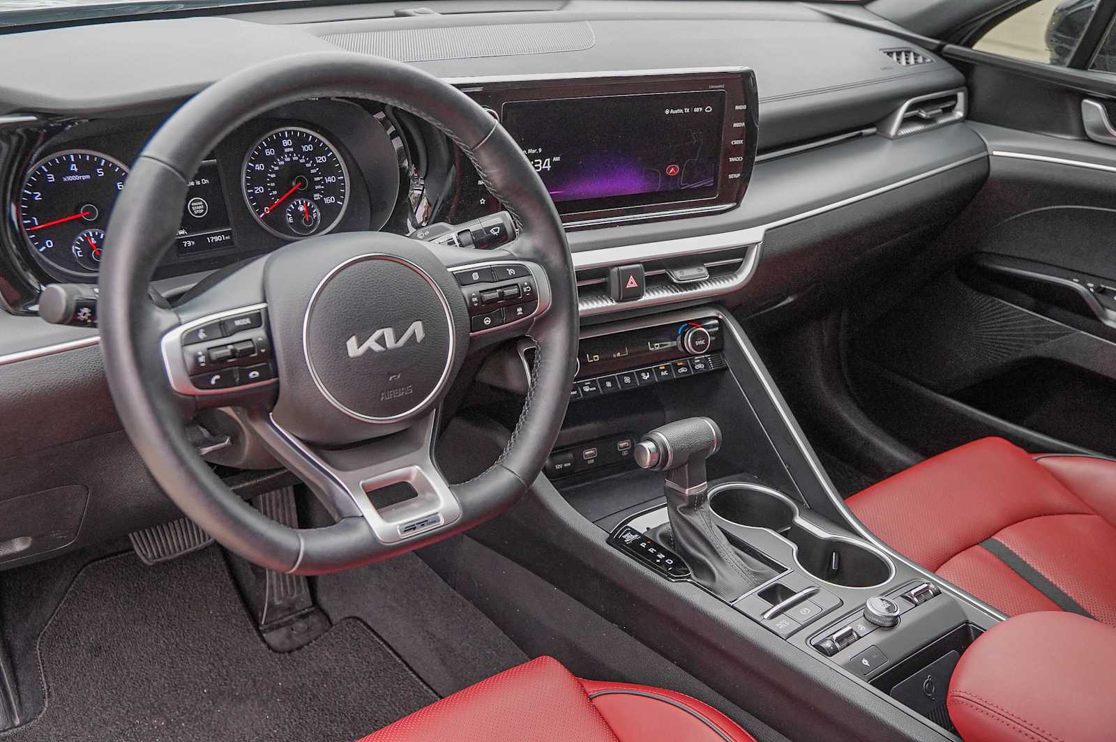 Thumbnail: 2024 Kia K5 - 9