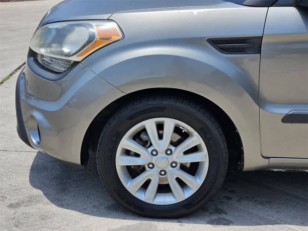 Thumbnail: 2013 Kia Soul - 8