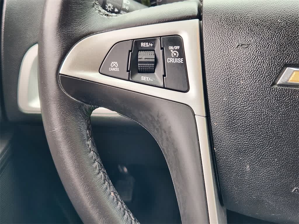2016 Chevrolet Equinox LT 26