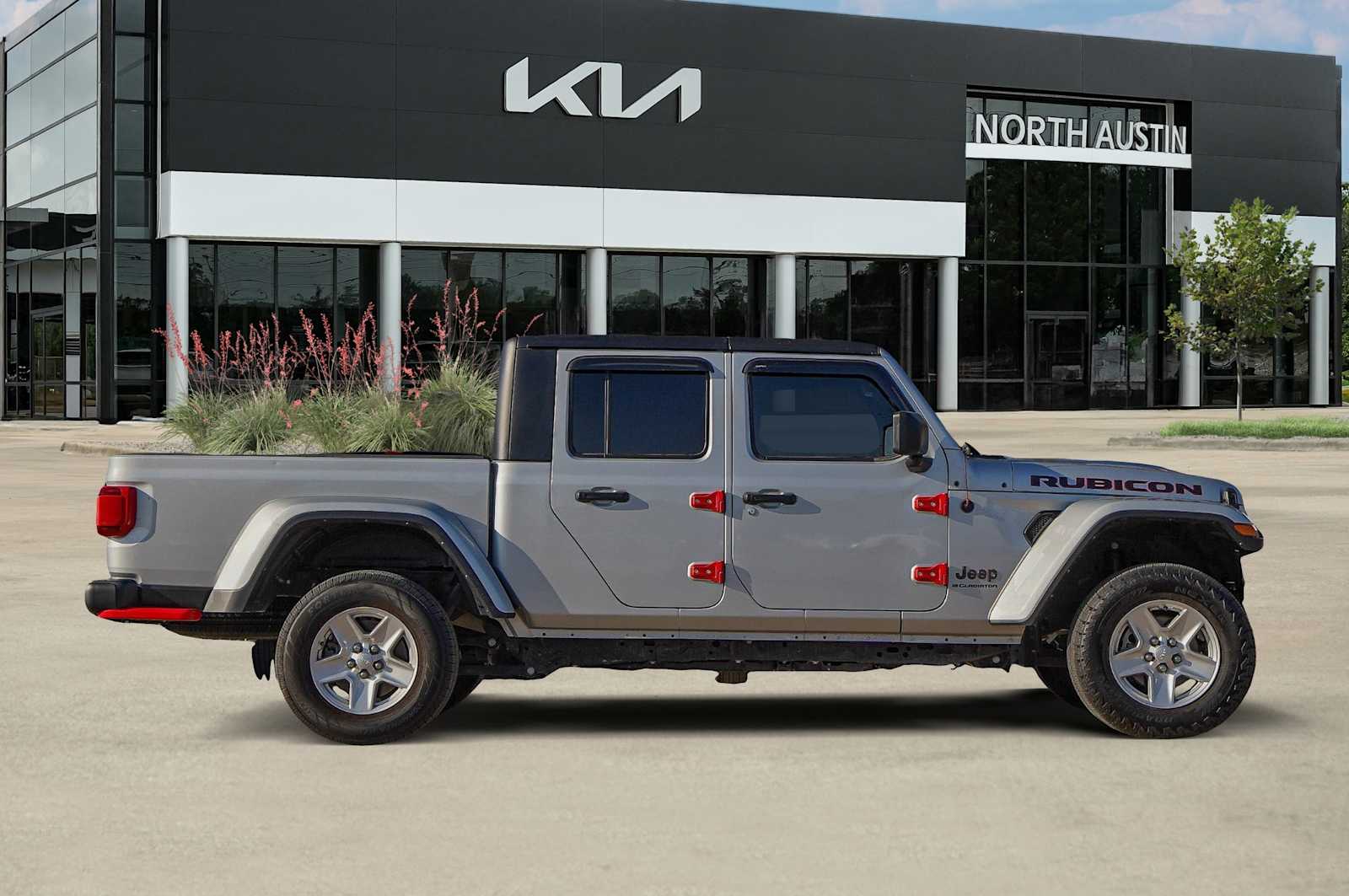 Thumbnail: 2023 Jeep Gladiator - 7