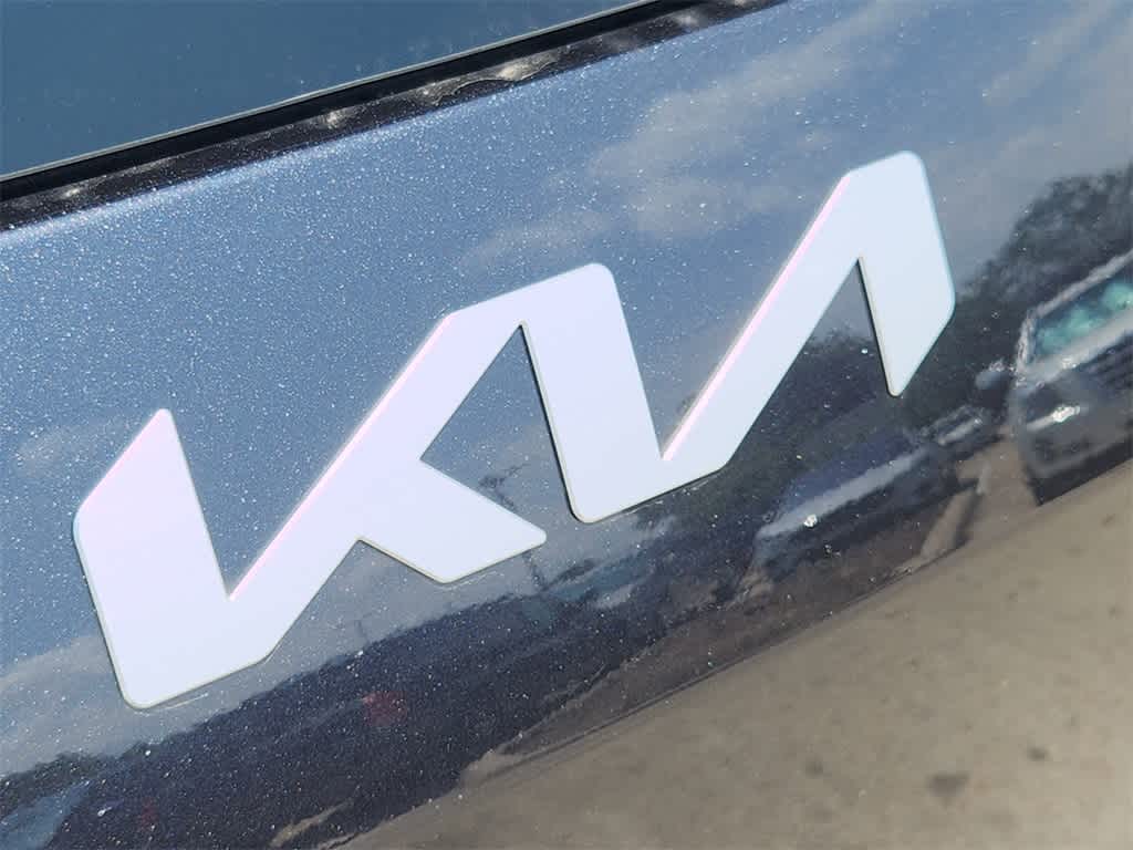 Thumbnail: 2025 Kia EV9 - 12