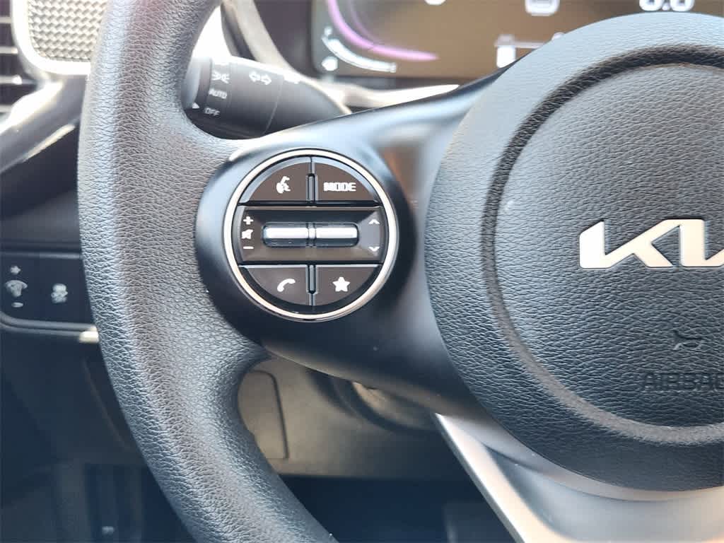 Thumbnail: 2024 Kia Soul - 25