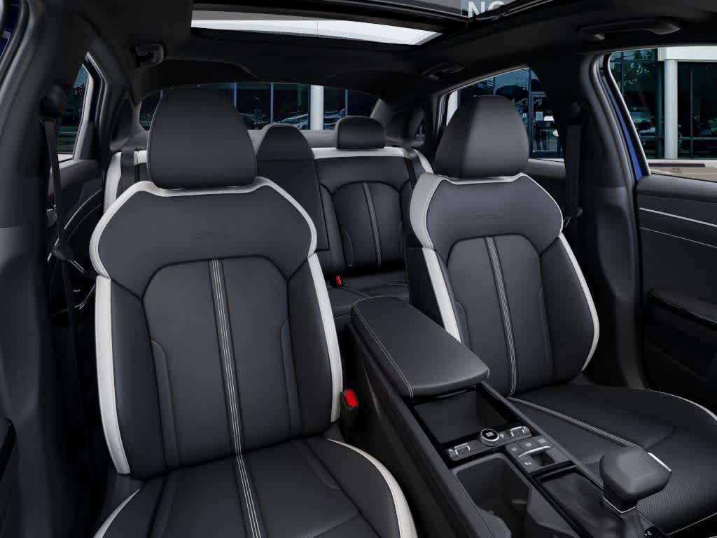 Thumbnail: 2025 Kia K5 - 15