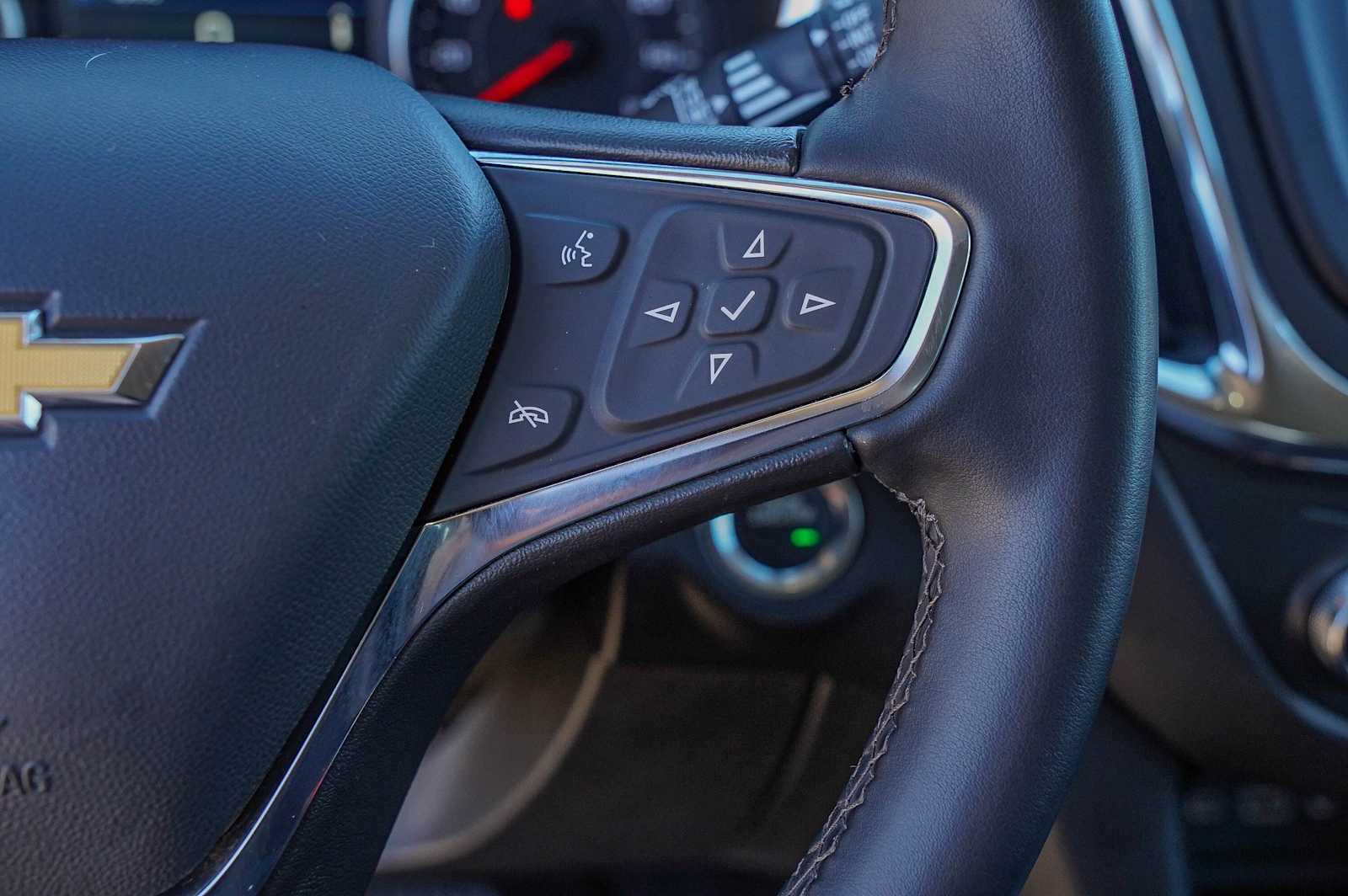 Thumbnail: 2023 Chevrolet Equinox - 14