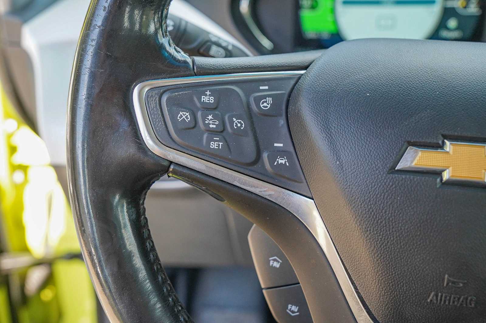 Thumbnail: 2019 Chevrolet Bolt EV - 13