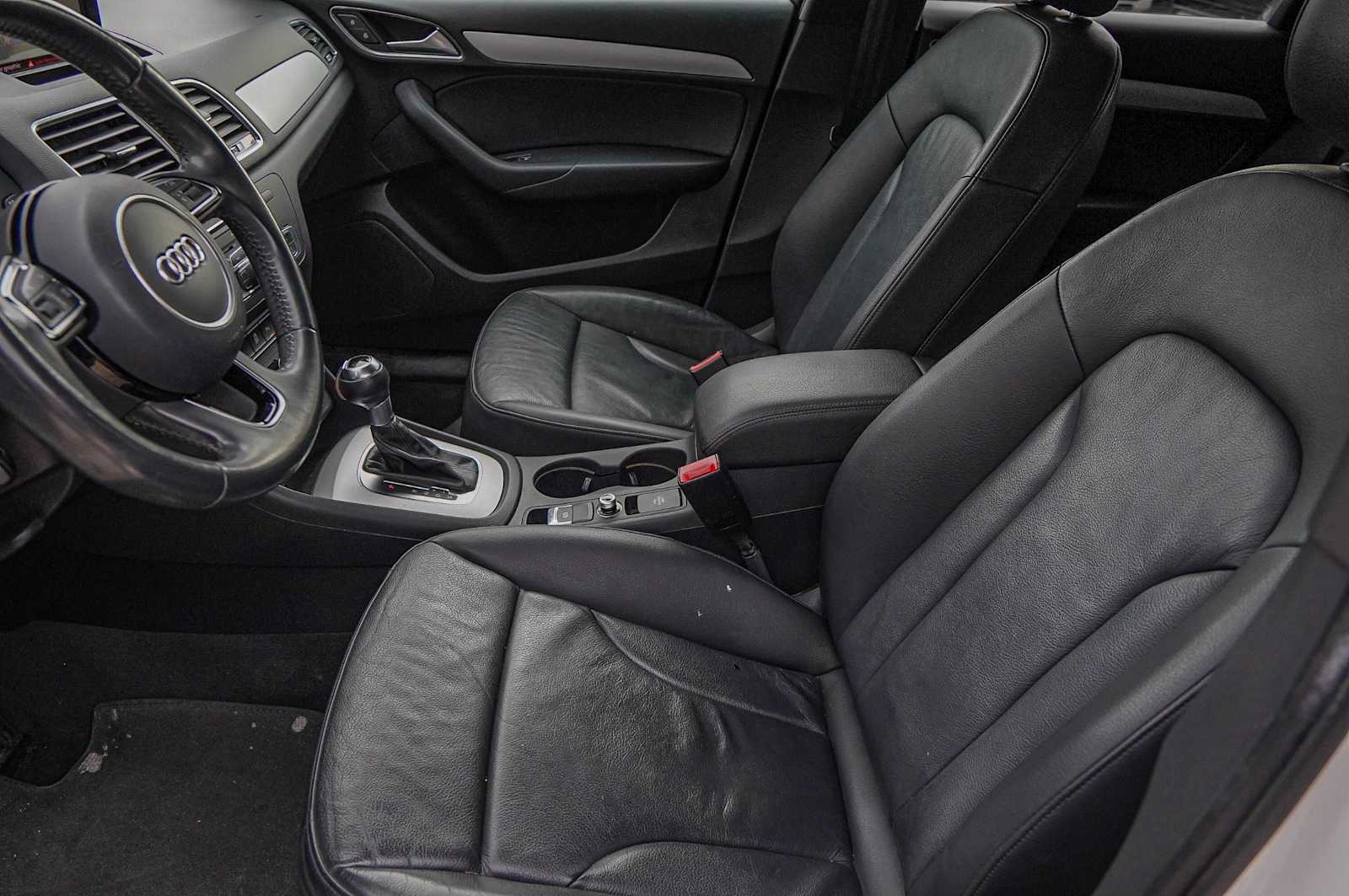 Thumbnail: 2018 Audi Q3 - 10