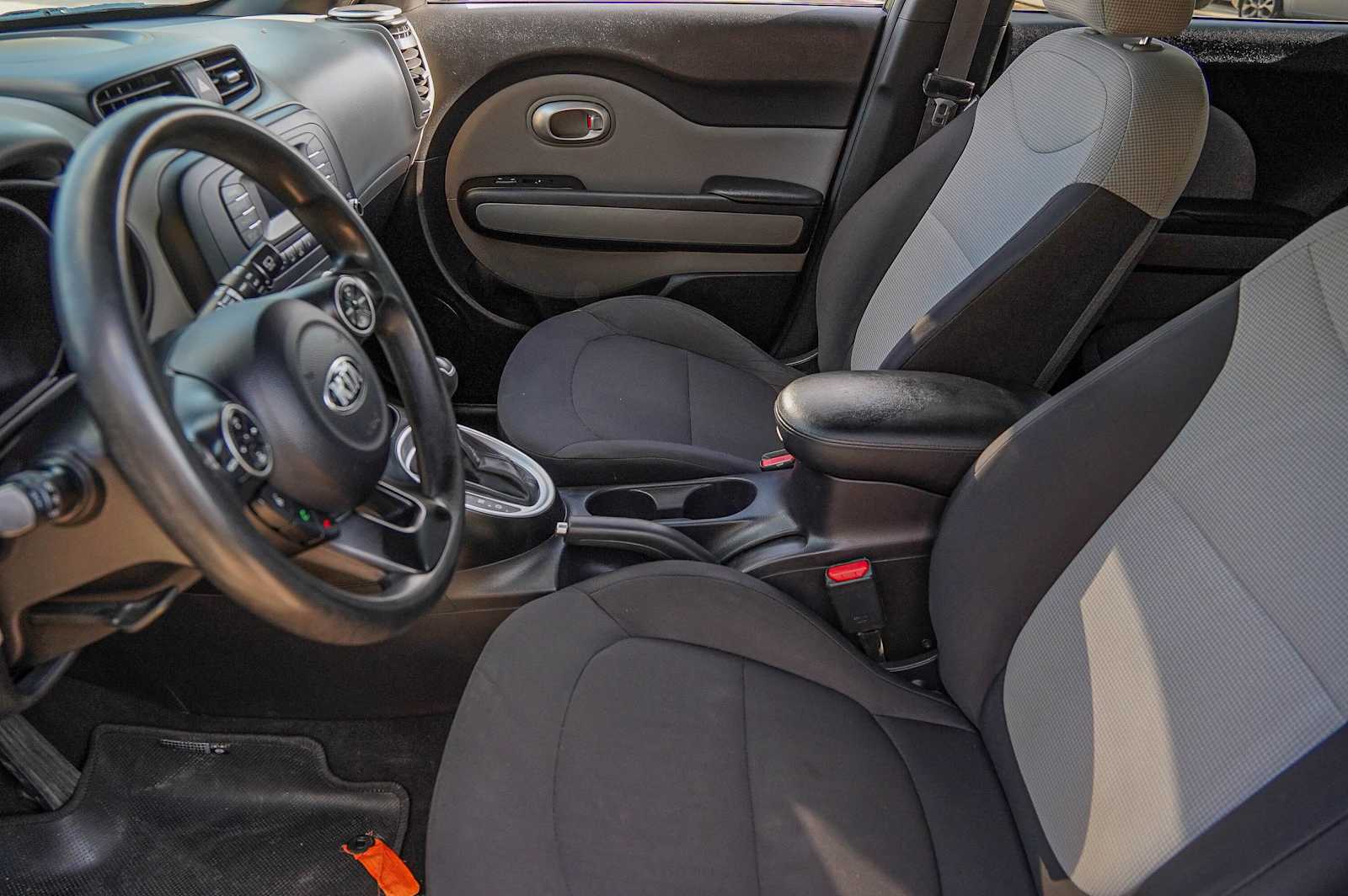 Thumbnail: 2015 Kia Soul - 10