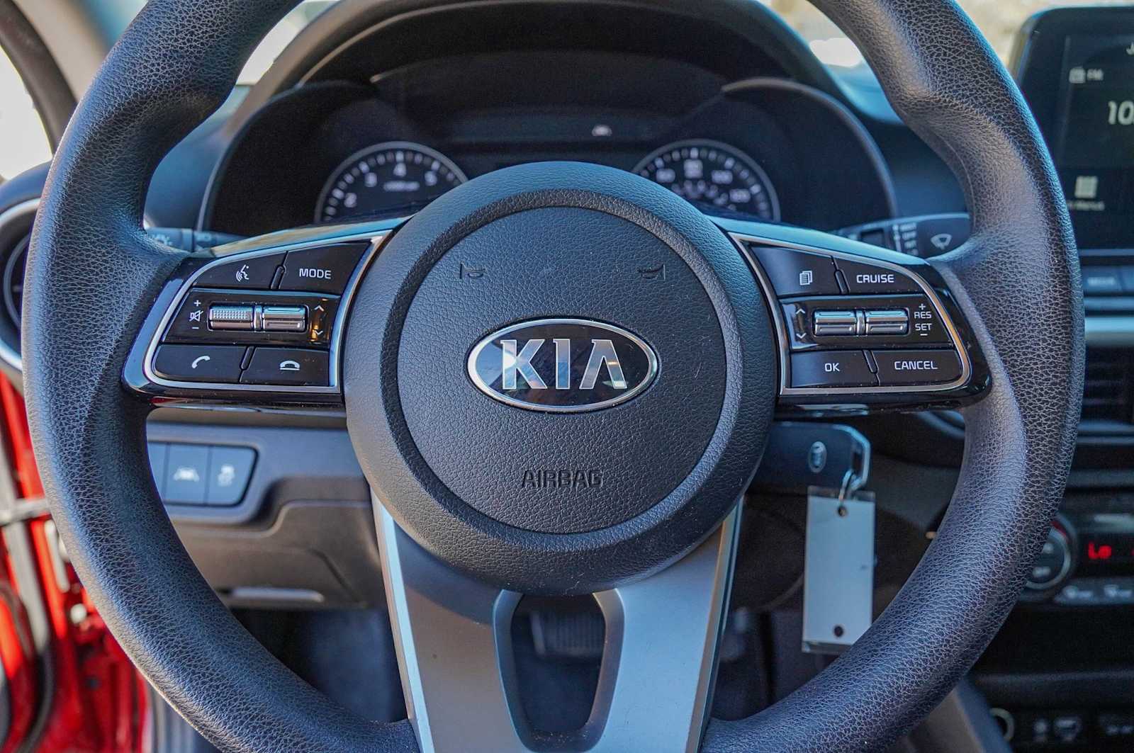 Thumbnail: 2019 Kia Forte - 12
