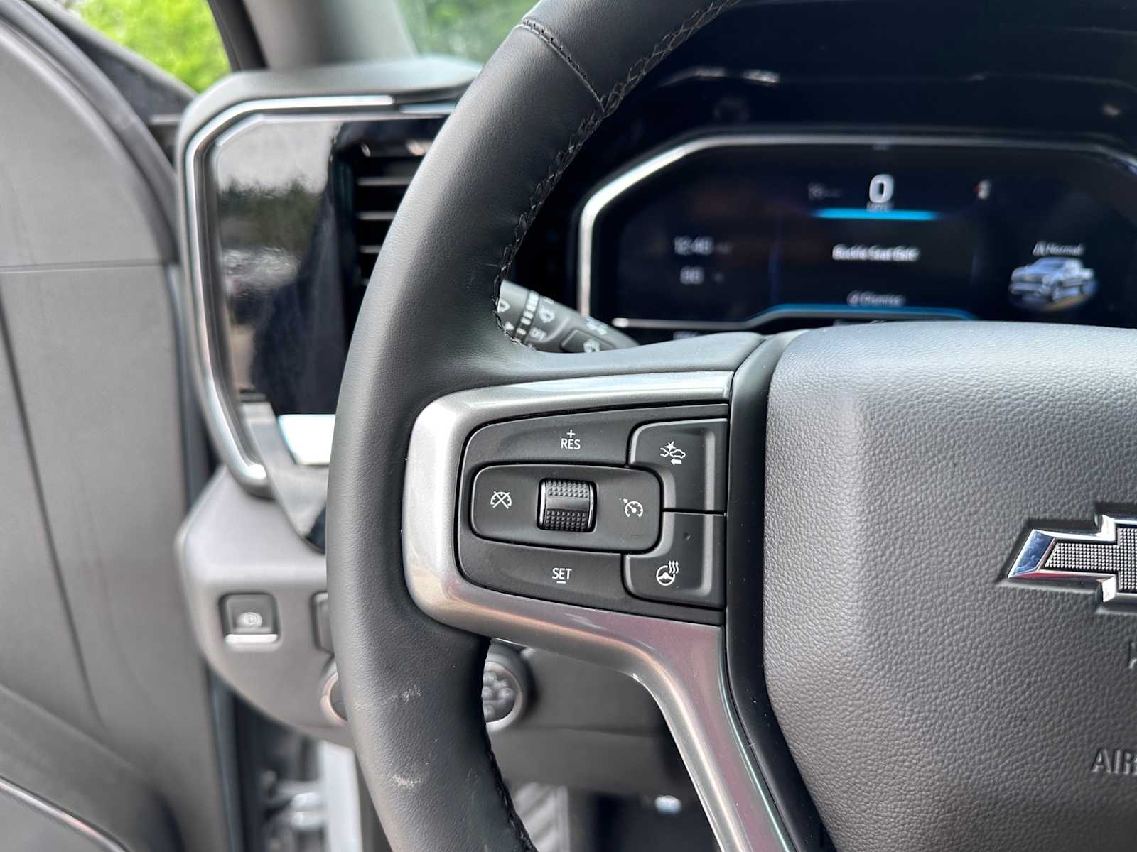 Thumbnail: 2025 Chevrolet Silverado 1500 - 13