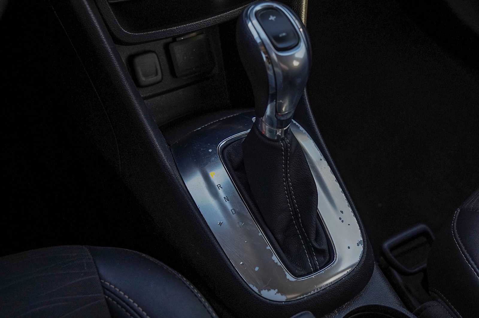 Thumbnail: 2015 Buick Encore - 21