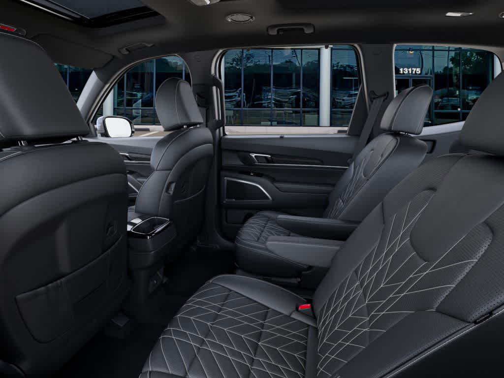 Thumbnail: 2025 Kia Telluride - 18