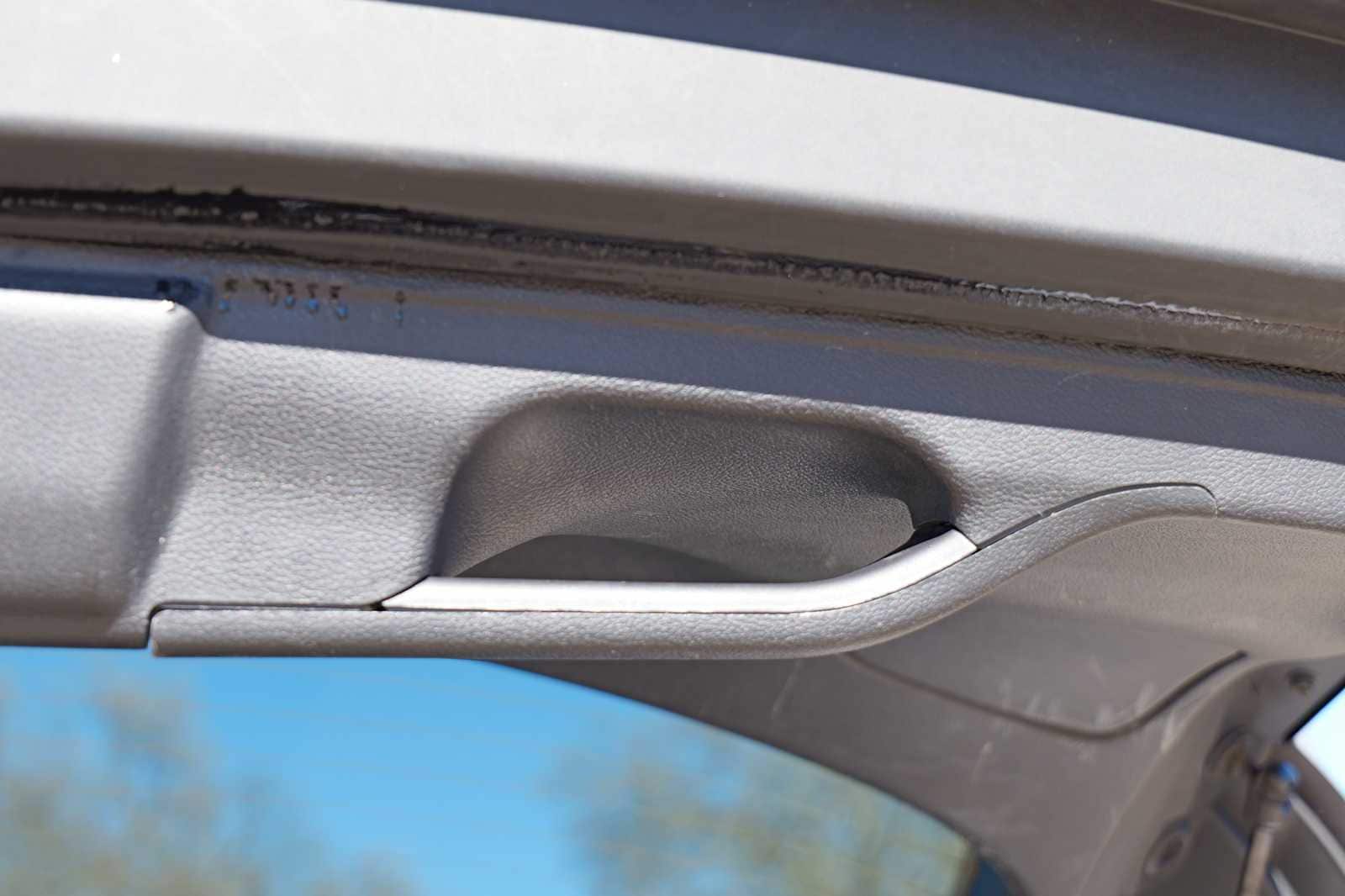 Thumbnail: 2020 Jeep Cherokee - 30