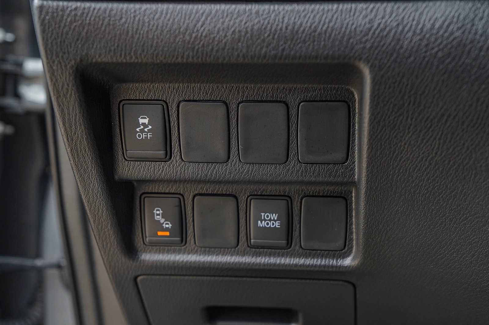 Thumbnail: 2020 Nissan Pathfinder - 22