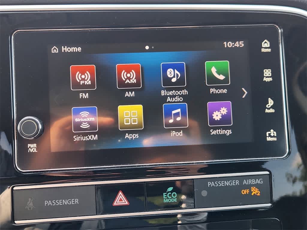 Thumbnail: 2019 Mitsubishi Outlander - 16