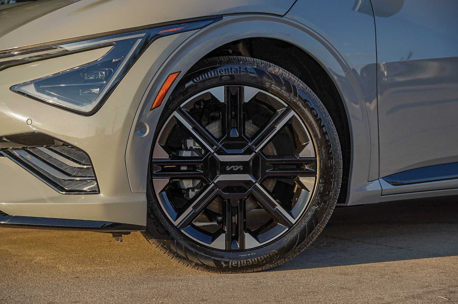 Certified 2025 Kia EV6 GT-Line with VIN 5XYC4DJCXSG008735 for sale in Austin, TX