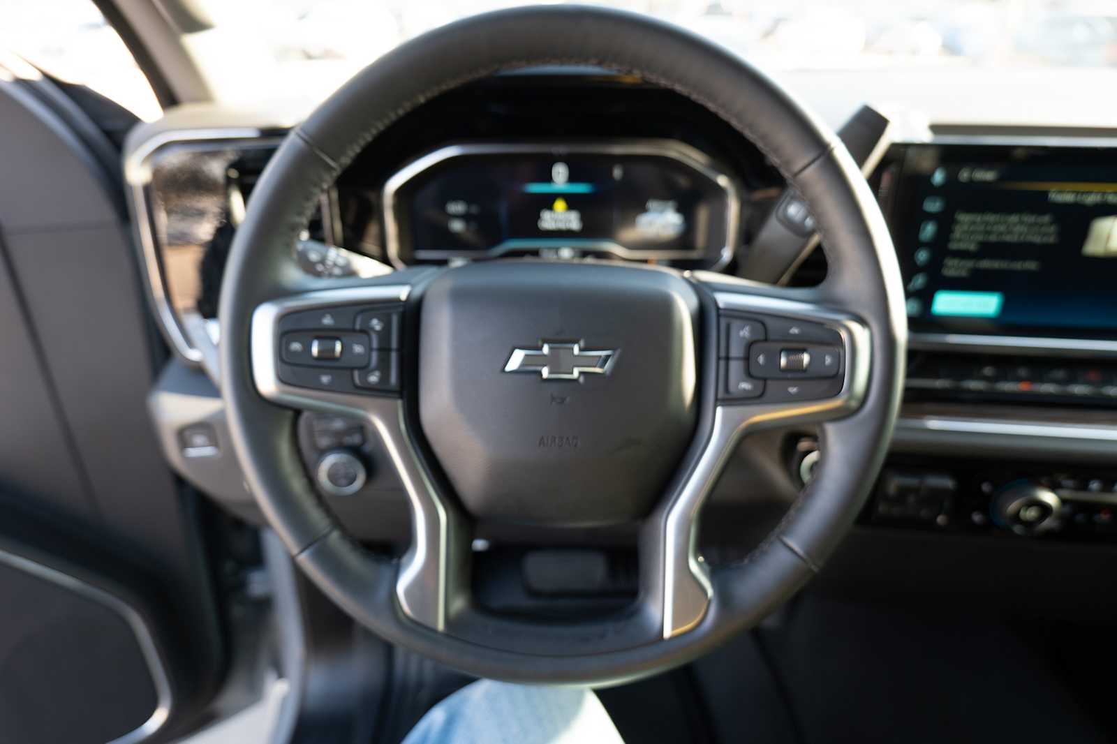 Thumbnail: 2025 Chevrolet Silverado 1500 - 12