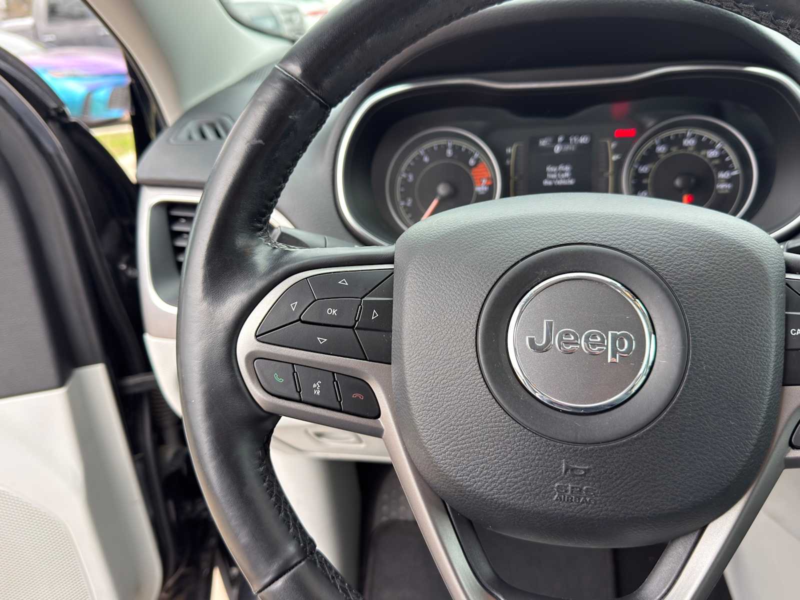 Thumbnail: 2021 Jeep Cherokee - 20