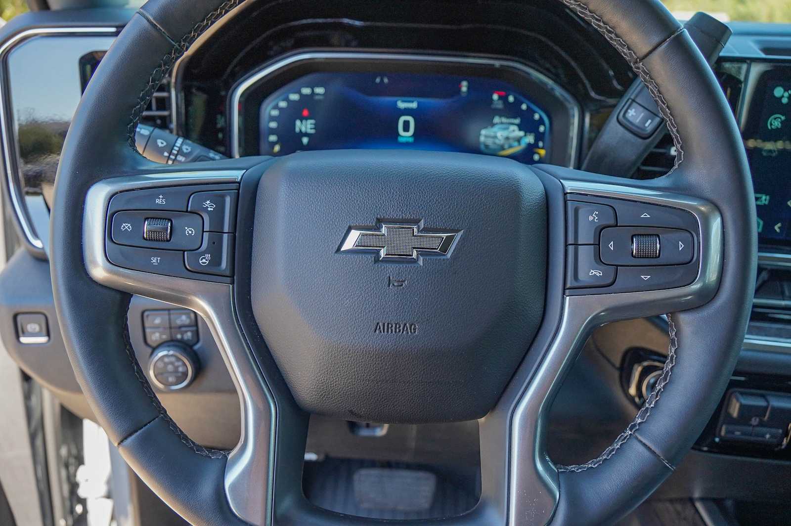 Thumbnail: 2024 Chevrolet Silverado 2500 - 12