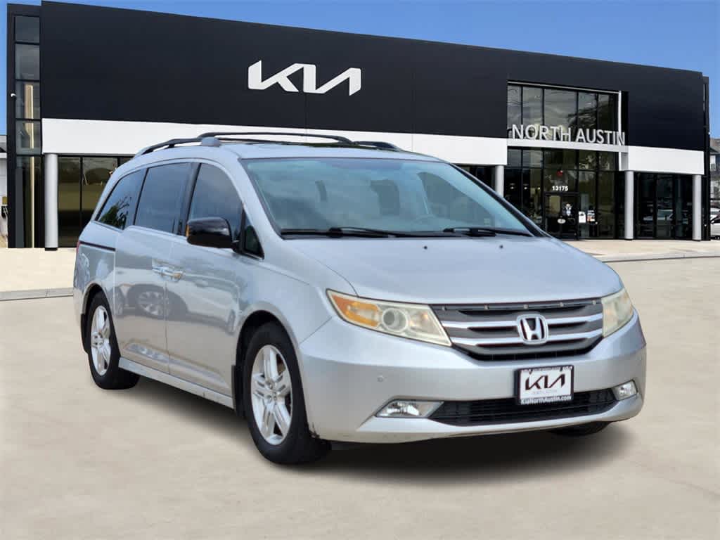 Thumbnail: 2013 Honda Odyssey - 3