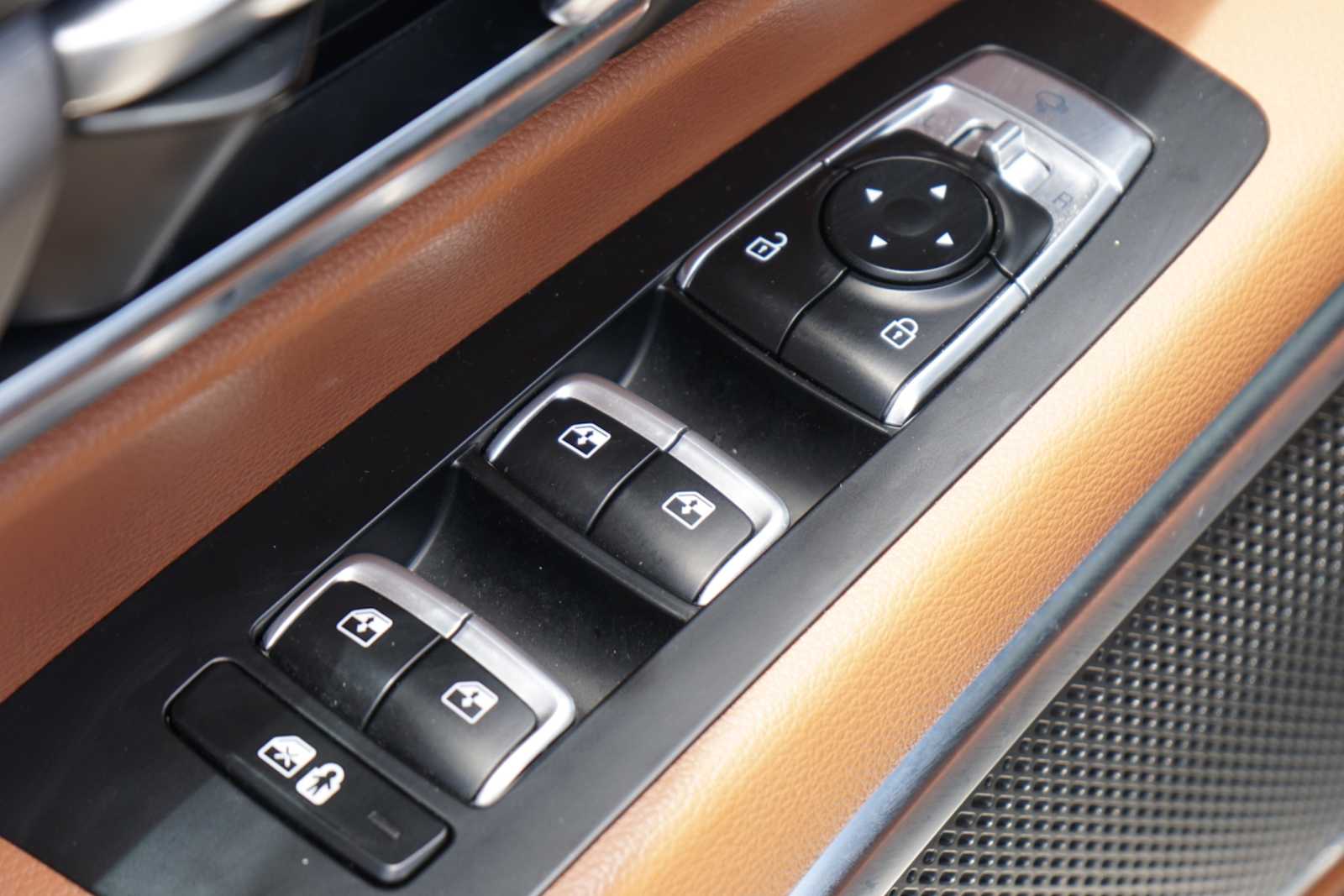 Thumbnail: 2024 Kia Telluride - 16