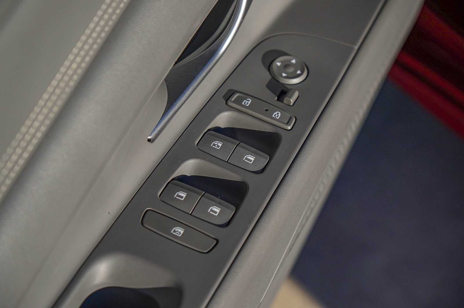 Thumbnail: 2023 Hyundai Elantra - 25