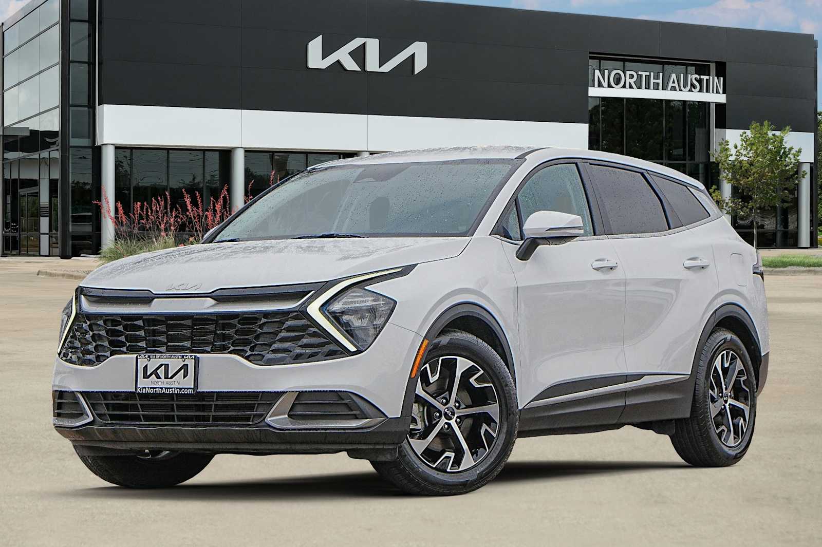 Thumbnail: 2023 Kia Sportage - 1