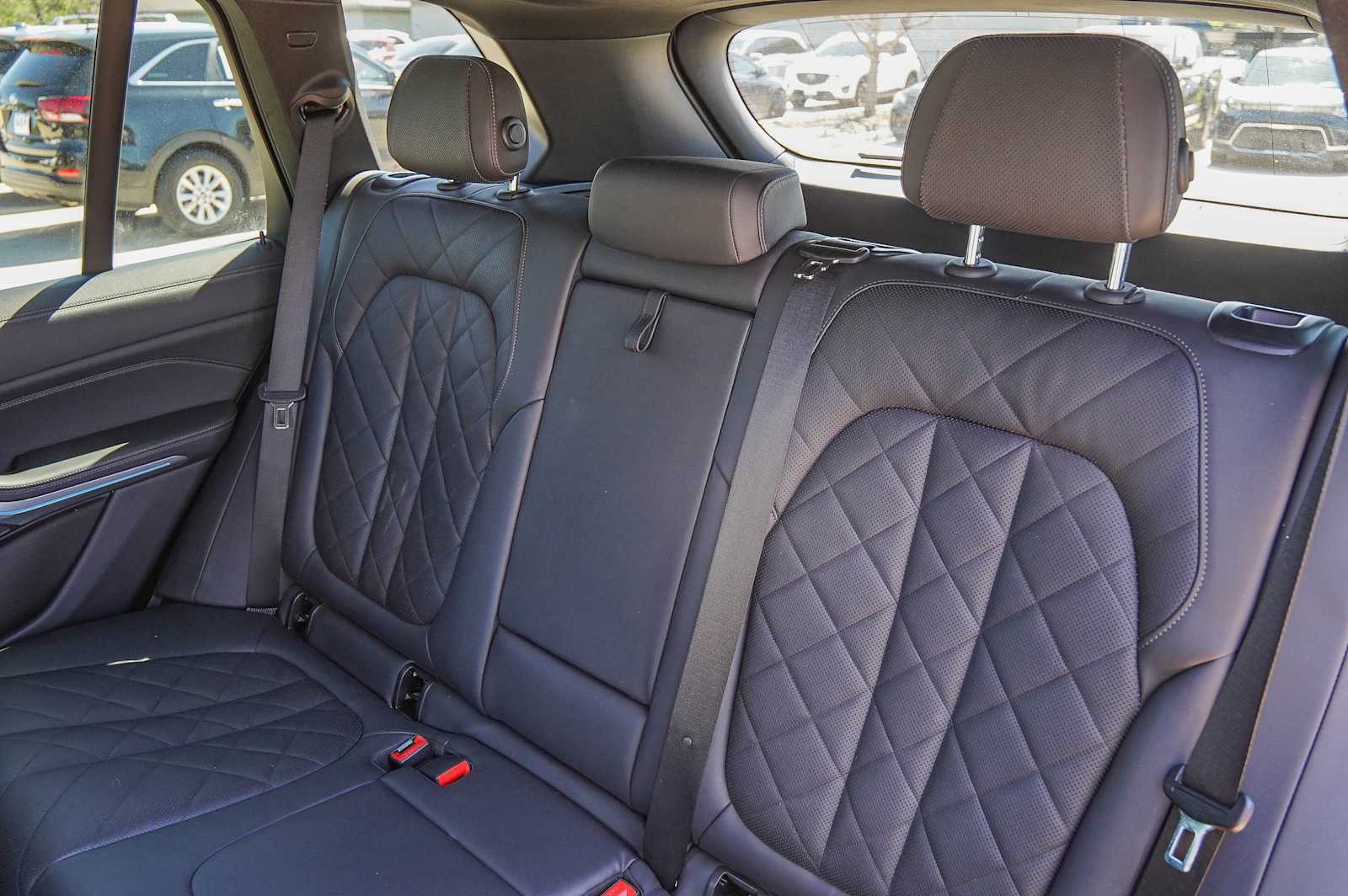 Thumbnail: 2023 BMW X5 - 33