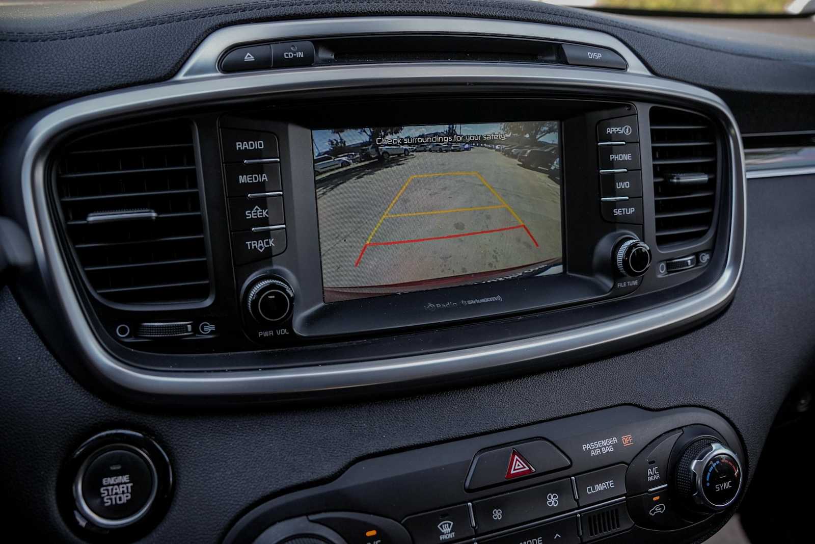 Thumbnail: 2018 Kia Sorento - 19