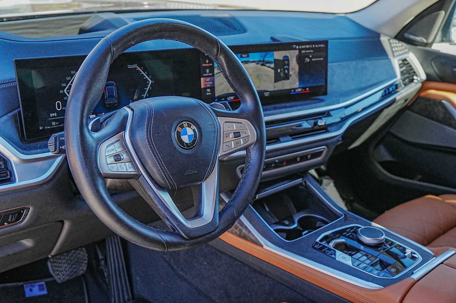 Thumbnail: 2023 BMW X7 - 10