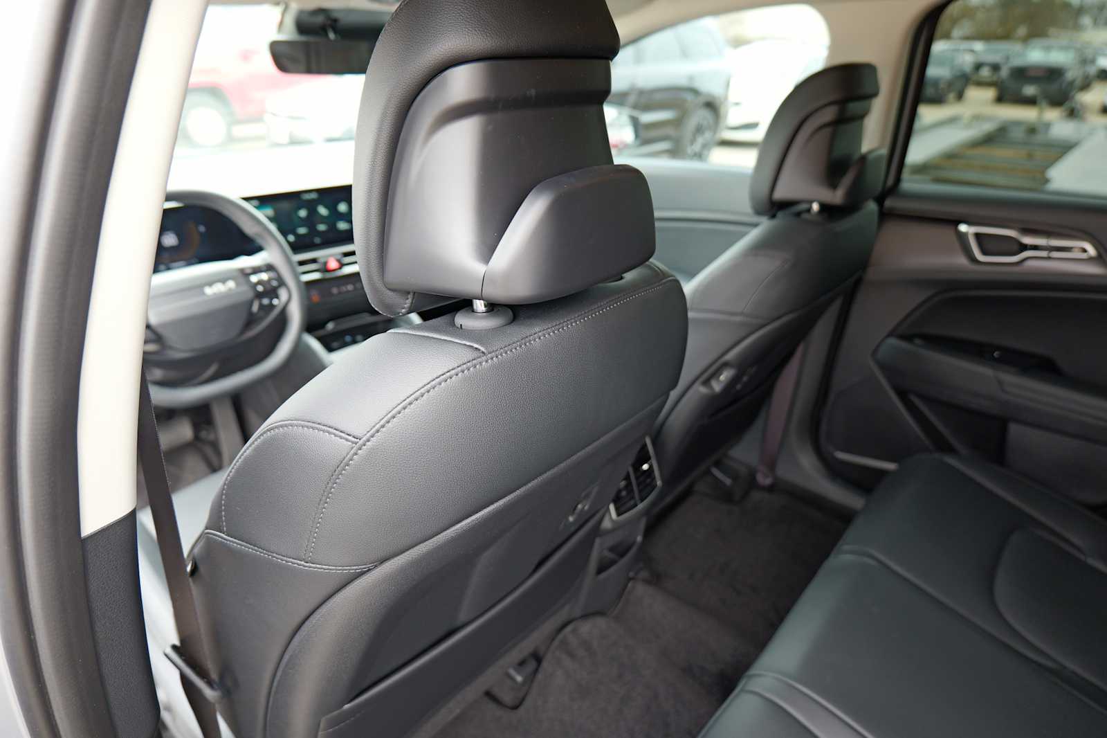 Thumbnail: 2026 Kia Sportage - 22