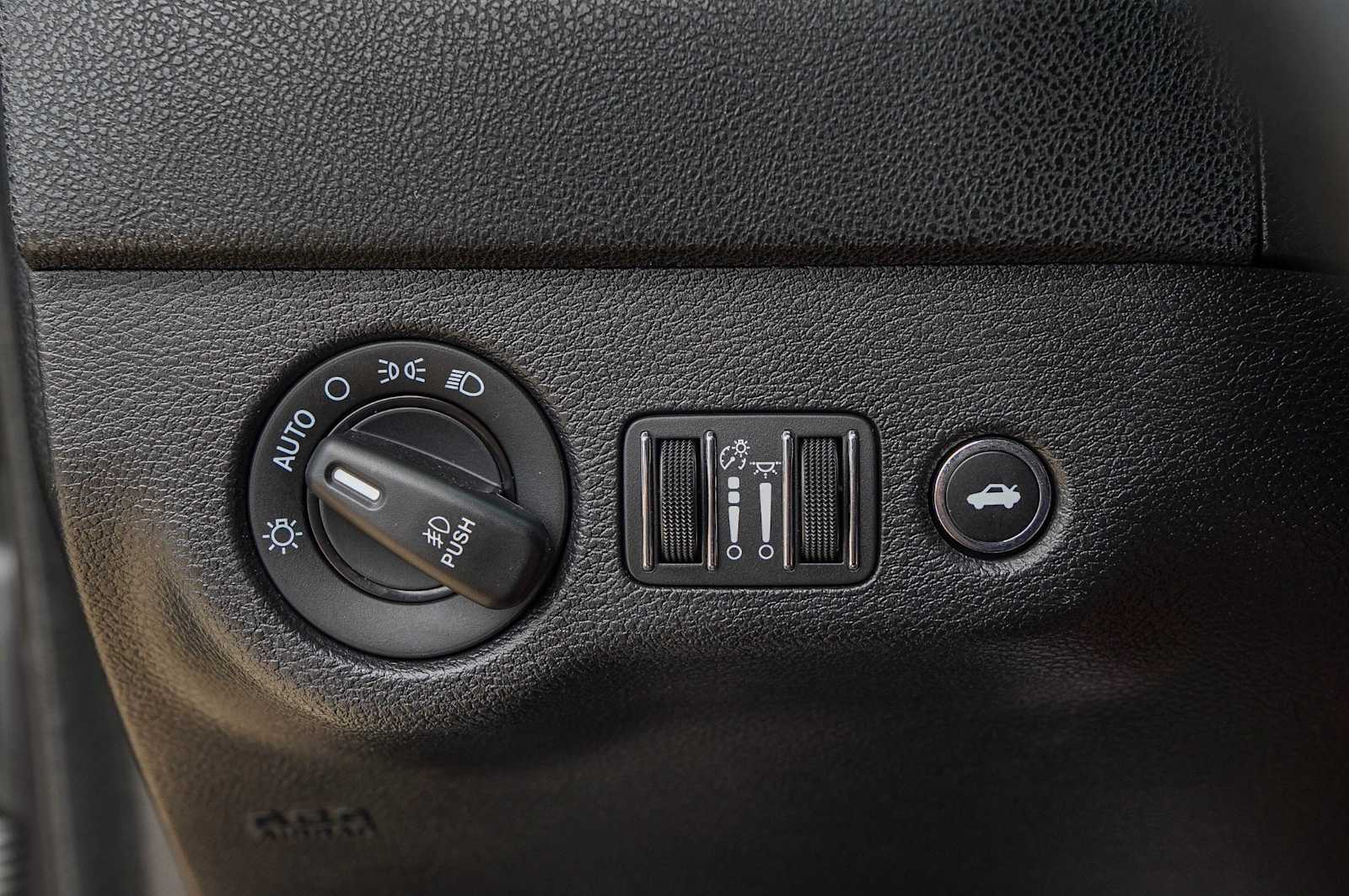 Thumbnail: 2021 Dodge Charger - 22