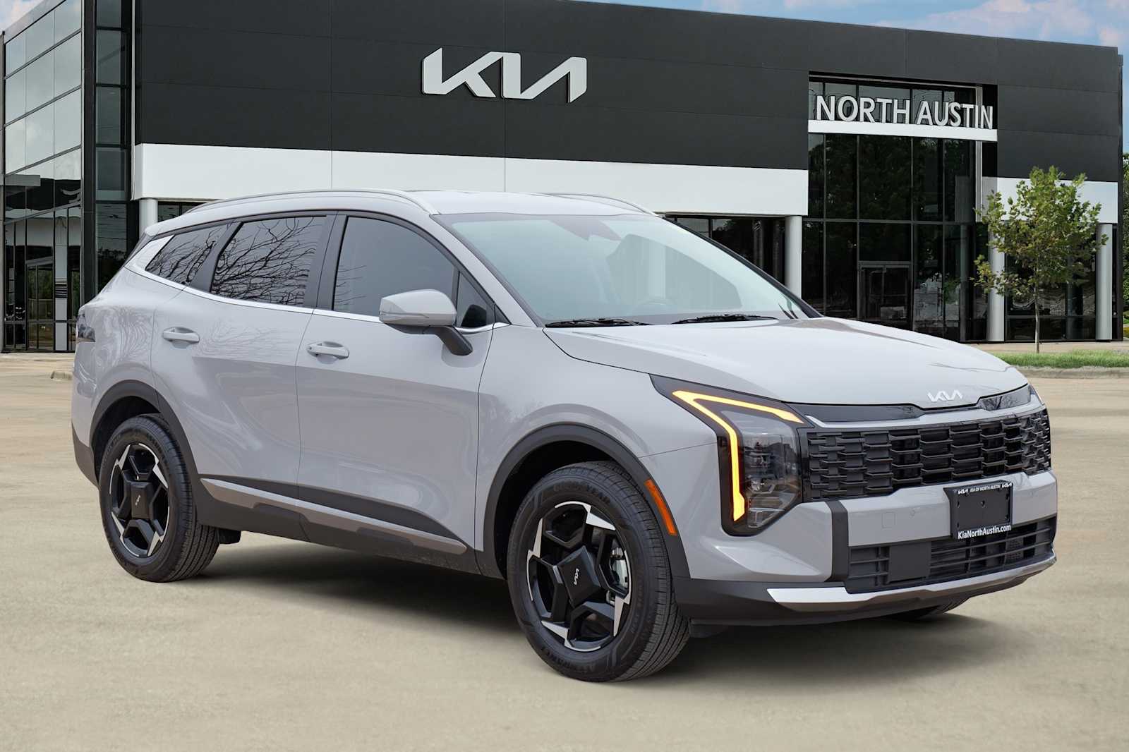 Thumbnail: 2026 Kia Sportage - 8