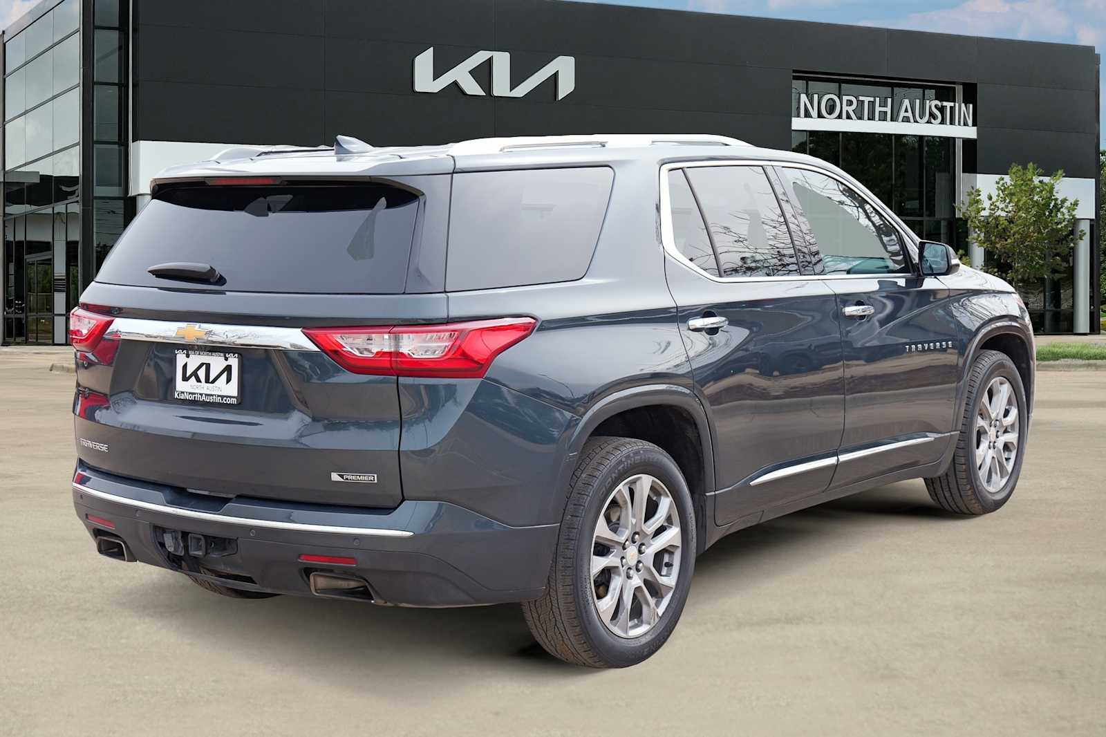 Thumbnail: 2018 Chevrolet Traverse - 6