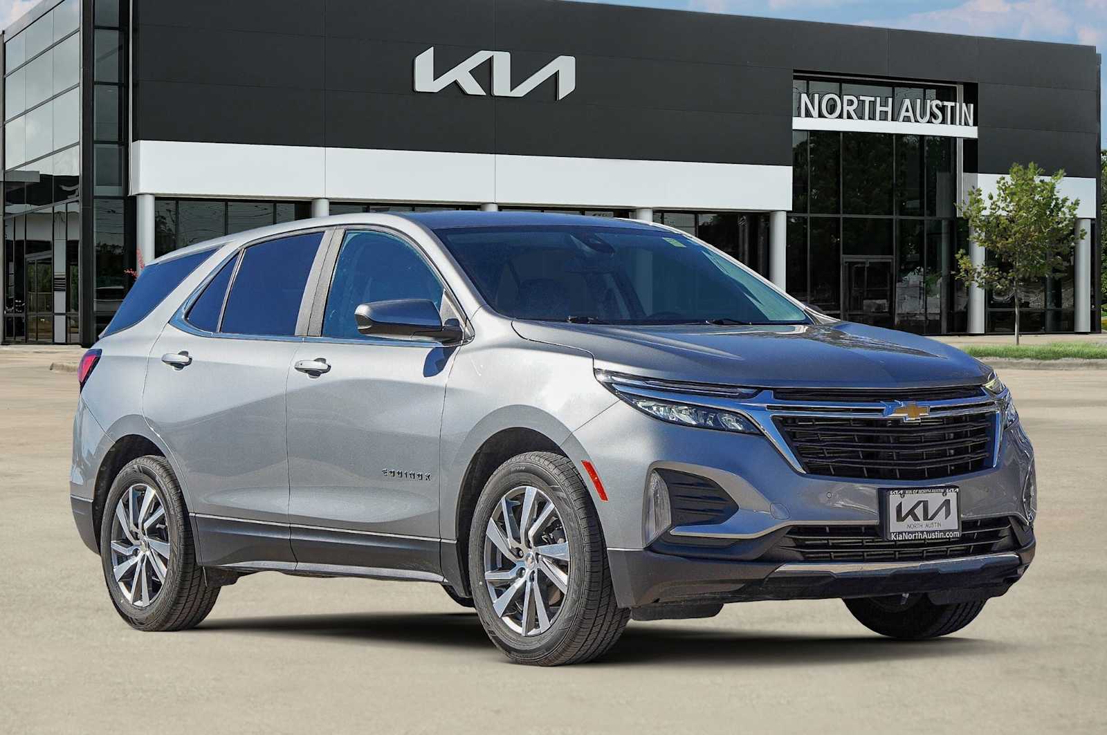 Thumbnail: 2023 Chevrolet Equinox - 8