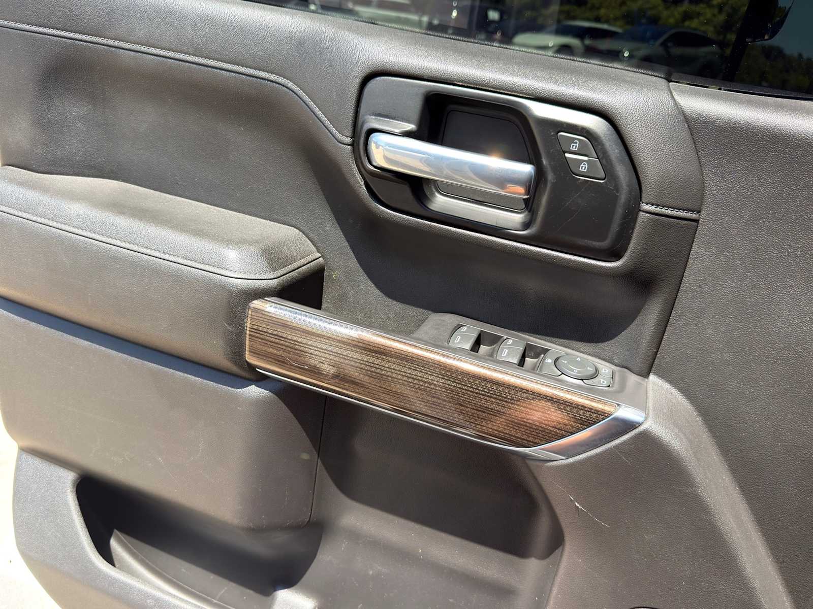 Thumbnail: 2021 Chevrolet Silverado 1500 - 22