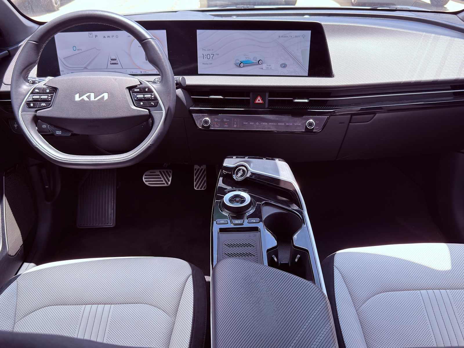 Thumbnail: 2024 Kia EV6 - 29