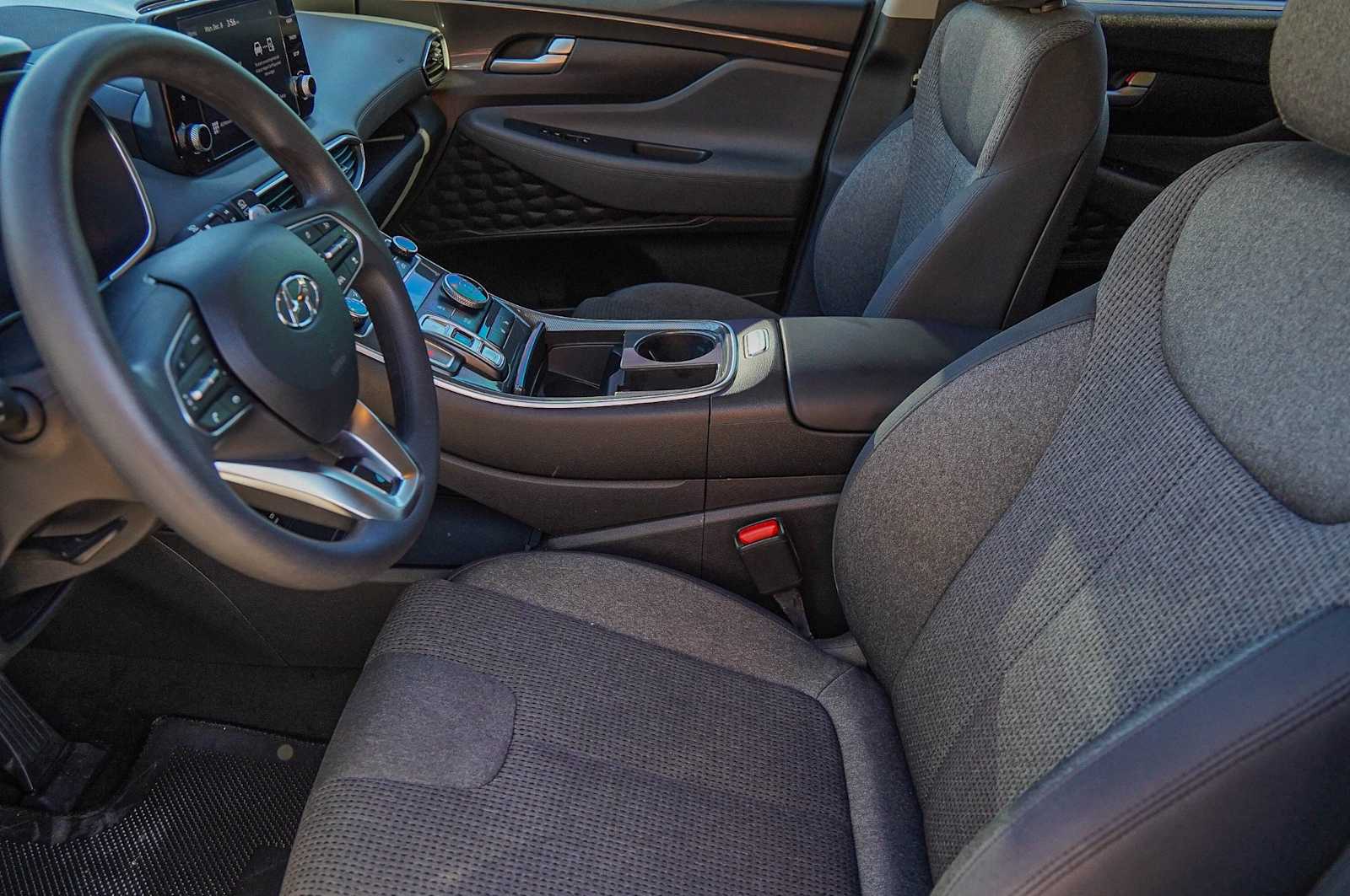 Thumbnail: 2022 Hyundai Santa Fe - 10