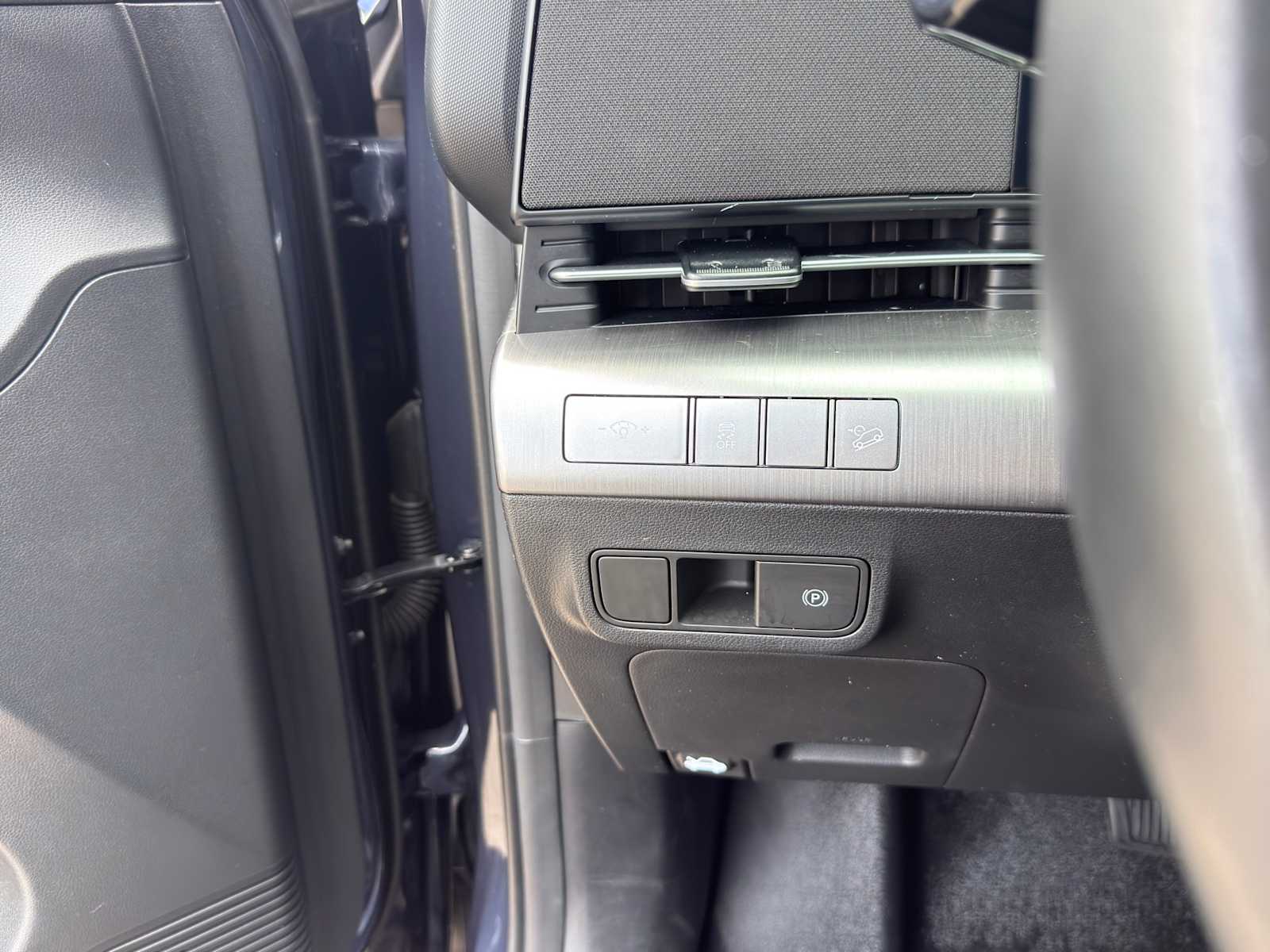 Thumbnail: 2024 Hyundai Kona - 24