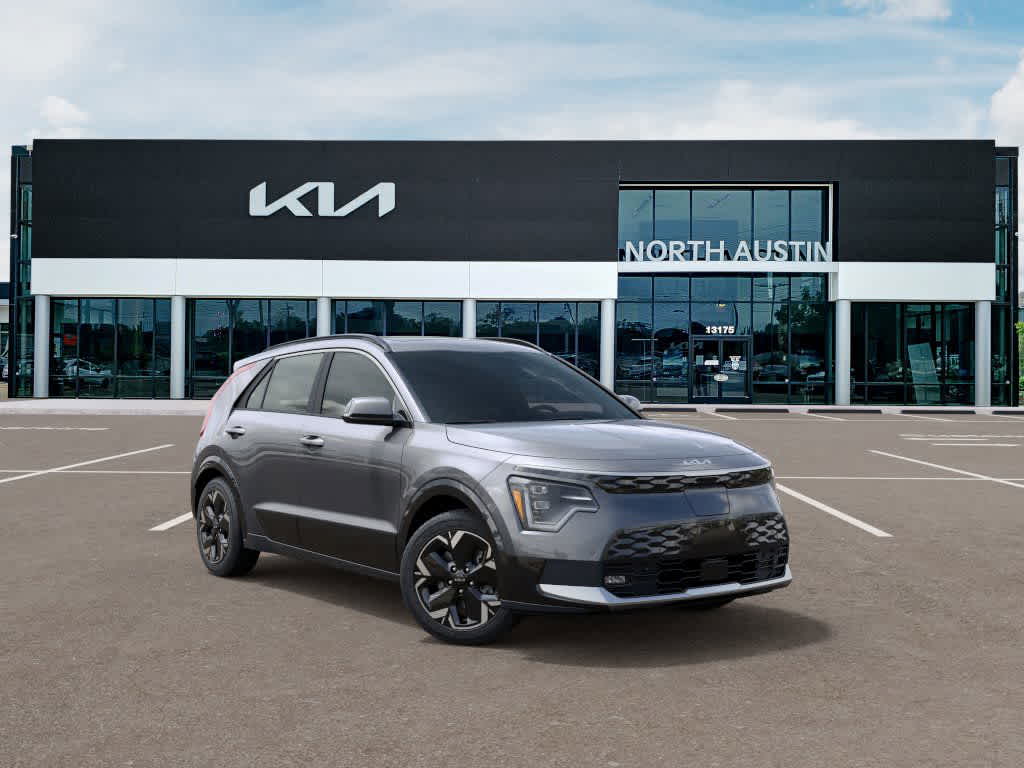 Thumbnail: 2025 Kia Niro - 8