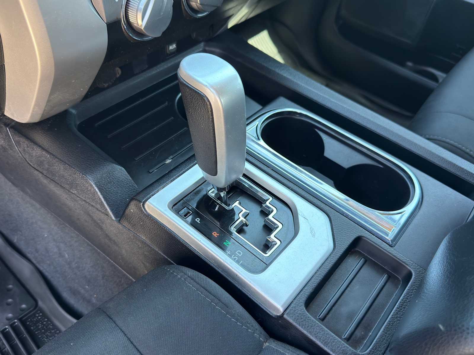 Thumbnail: 2019 Toyota Tundra - 14