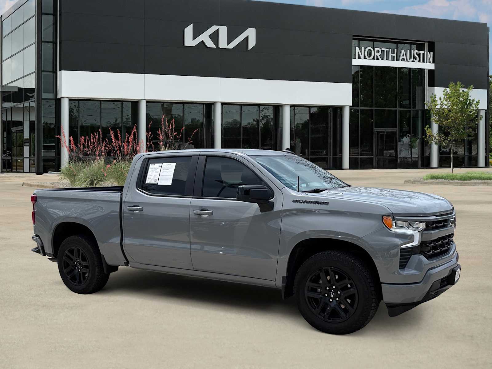 Thumbnail: 2025 Chevrolet Silverado 1500 - 6