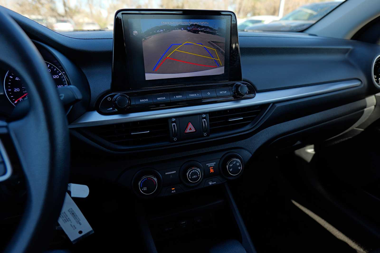 Thumbnail: 2024 Kia Forte - 16