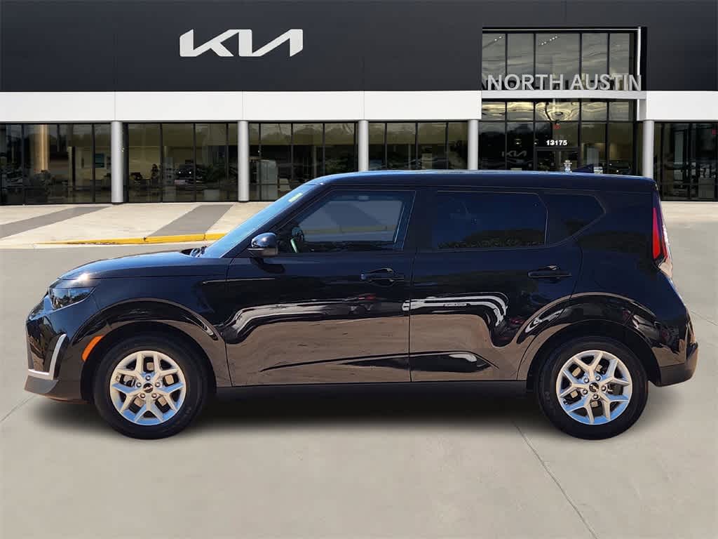 Thumbnail: 2023 Kia Soul - 4