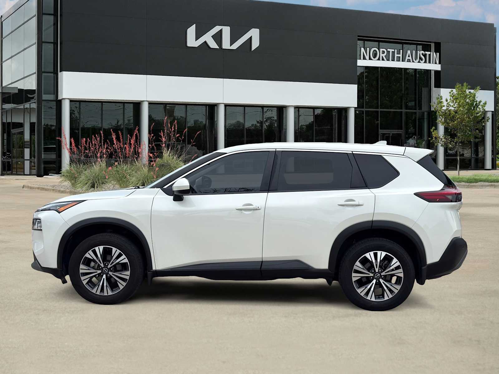 Thumbnail: 2023 Nissan Rogue - 5