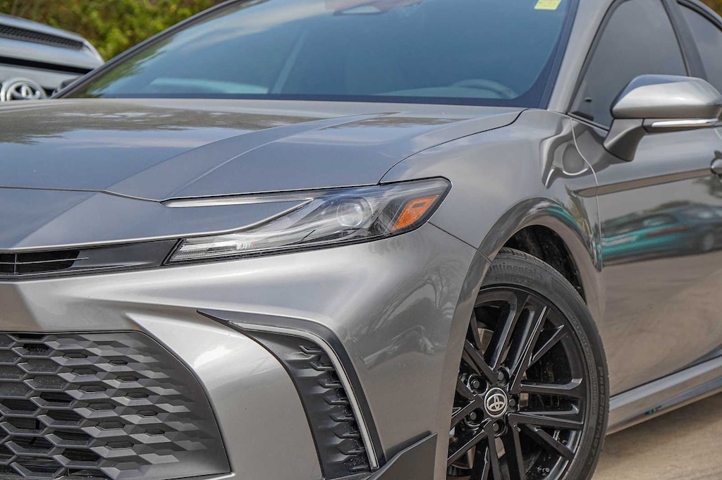 Used 2025 Toyota Camry SE Sedan